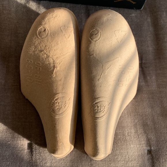 Air Jordan 1 Low - Picture 9 of 10